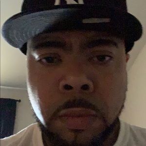 Meet your Posher, Carlos